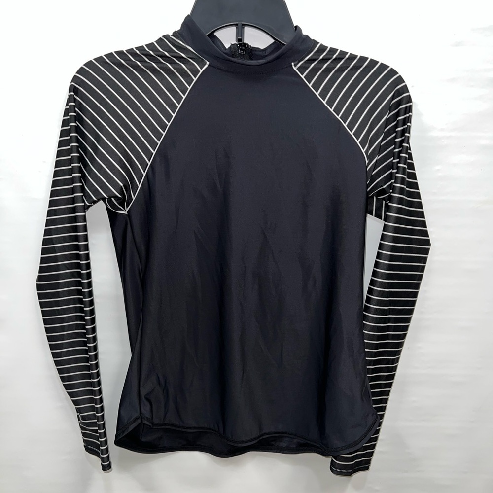 All in Motion Top Women’s Medium Black/White Long Sleeve Polyester Blend Zip Up